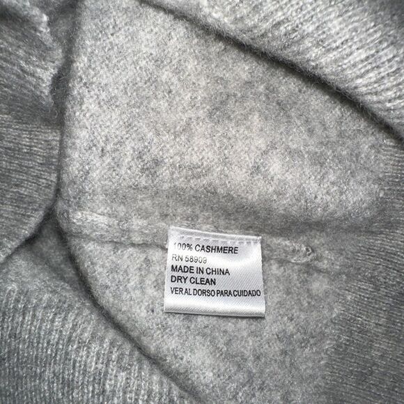 ANTONIO MELANI 100% Cashmere Gray Crew Neck Sweater with Ruffle Cuffs - Picture 7 of 7